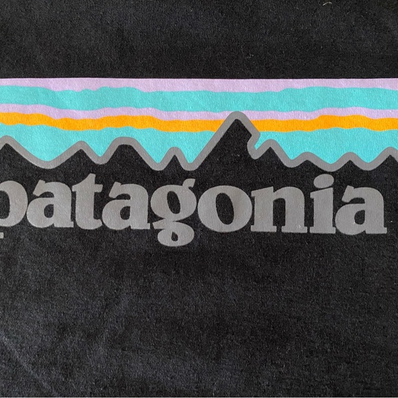 Patagonia P-6 Logo Uprisal Hoodie Mens XL Black Pullover Sweatshirt With Pockets - Picture 3 of 5